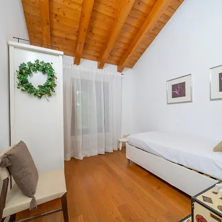 Appartement Guesthost - Lovely X6 With Balcony *