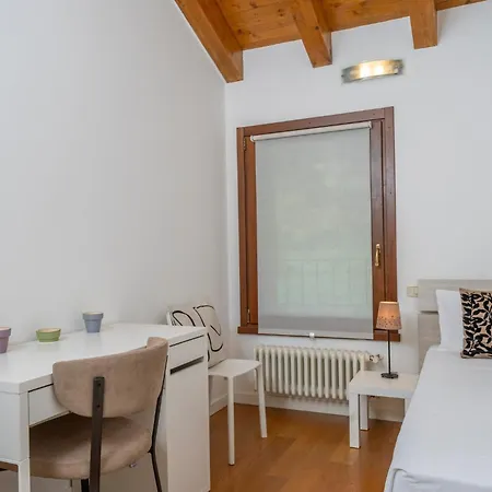 Appartement Guesthost - Lovely X6 With Balcony *